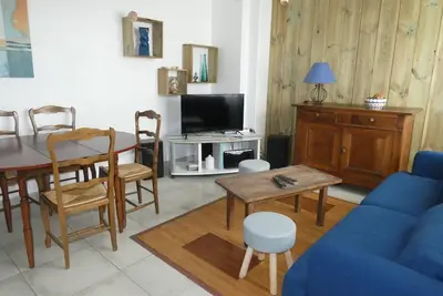 Image de Appartement T3 avec terrasses et parking privé en centre-ville de Royan, à 200m de la plage