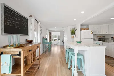 Image de Casa Del Mare | Chic Cottage| Steps to Beach