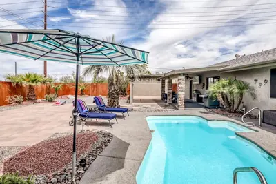 Image de Private Heated Pool at the Wine Time Villa!