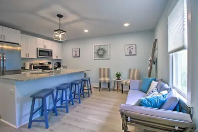Image de New! Renovated 2 Bed 2 Bath Apartment Downtown