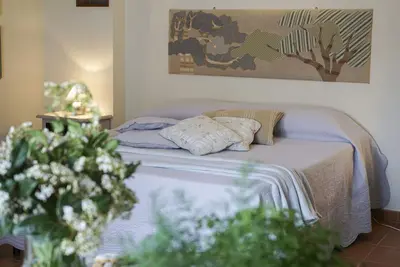 Image de Appartement bien meublé avec air conditionné à quelques kilomètres de la mer
