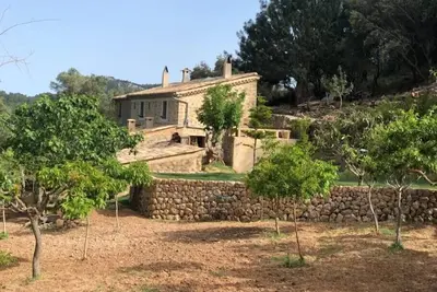 Image de Can PEÑES - Charming country house in the heart of the Sierra de Tramuntana. Free Wifi.