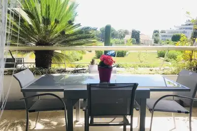 Image de Marina Baie des Anges - Appartement 52m2 - 4 personnes - 1 ch - terrasse parking