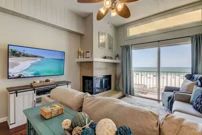 Image de #2- Holiday Sale! Nice! Directly on the Sand! 2 Br- King Bed
