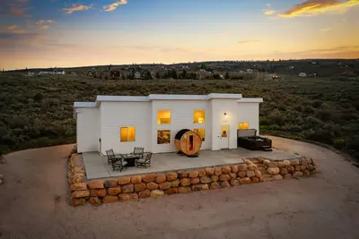 Image de Sauna+Pet Friendly+Arcades+Lake Views+Hot Tub