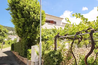 Image de Appartement de deux chambres avec le balcon Baska, Krk (A-18861-b)