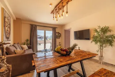 Image de Semiso Beach Suites- 2 Bedroom Apartment
