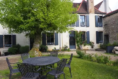 Image de Maison avec jardin à la découverte du vignoble bourguignons