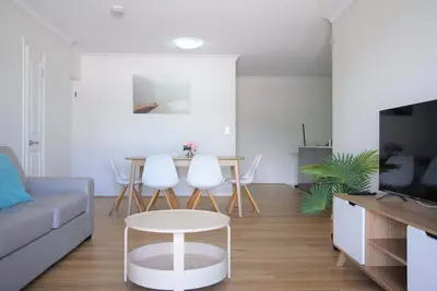 Image de two bedroom apartment in Kingston