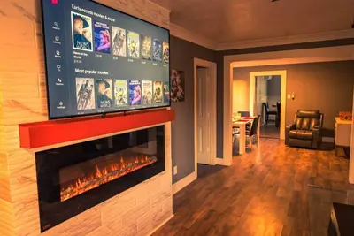 Image de Luxurious 2br w/Patio /Downtown/Medical Center *Families/Ev/Pet/Free Parking