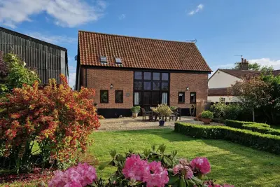 Image de Lays Barn - Trois Chambres Maison, Couchages 6