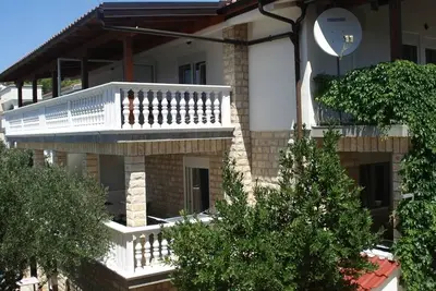 Image de Appartement dans Drage avec terrasse, Climatisation, Wifi (5013-6)