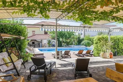 Image de Appartement de vacances Trogir pour 1 - 4 personnes avec 2 chambres à coucher - Appartement de vacan