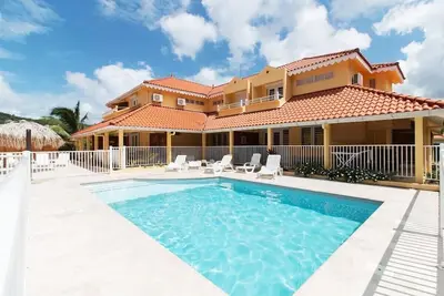 Image de Duplex with swimming pool - private garden - 3 bedrooms - Bed And Coffee Family