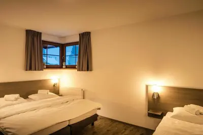 Image de Joli appartement dans une maison de vacances avec Wifi, Tv, terrasse, animaux admis et parking