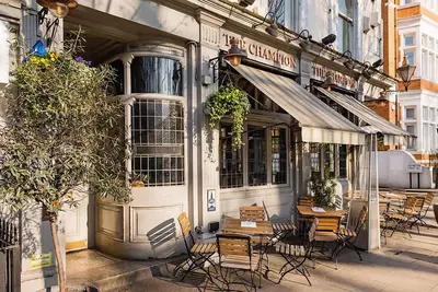 Image de The Lempicka – 2 Bedroom Flat and Garden in Notting Hill