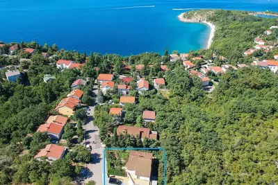 Image de Joli appartement pour 6 personnes avec climatisation, Wifi, Tv, terrasse, animaux admis et parking