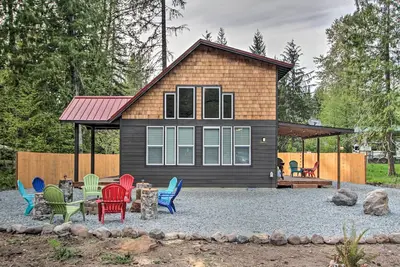 Image de Cozy Cabin - 5 Miles to Mt Rainier National Park!