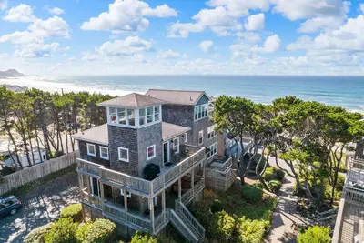 Image de Great Deals on Summer Stays!