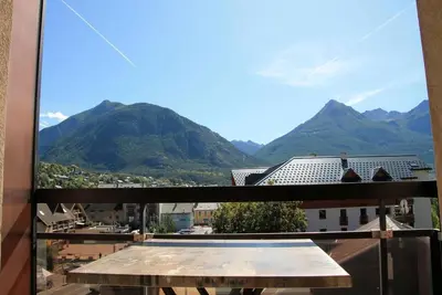 Image de 200m du centre station, 4ème étage, balcon, casier à ski, 30m², Serre Chevalier