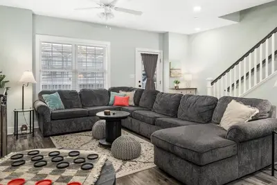 3br/Garage, Walk Beach/Boardwalk, Bikes, BeachGear