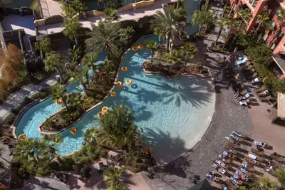 Image de 2 Br -Bonnet Creek - Pools, Dining, Pirate Ship Slide, Mini Golf