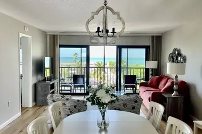 Image de Paradise Inside & Out! Gorgeous Views! 2bed/2bath & Sleeps 6