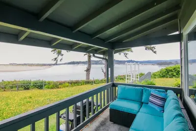 Image de Amazing Alsea Bay Views! Dog Friendly!