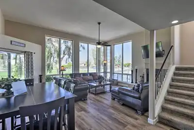 Image de Amenity-Packed Home w/ Hot Tub & River Views!