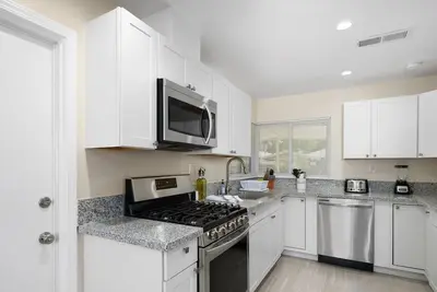 Image de Secluded & Cozy 3b/1Bth w GreatA to Airport