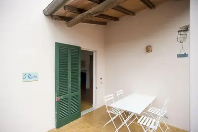 Apartment Zukki in a relaxing area near Procchio and Marina di Campo