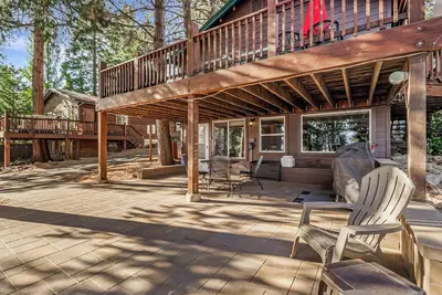 Image de Lake Almanor Escape 6: Perfect Lakeside Resort