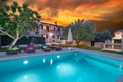 Image de Villa Pietra with pool