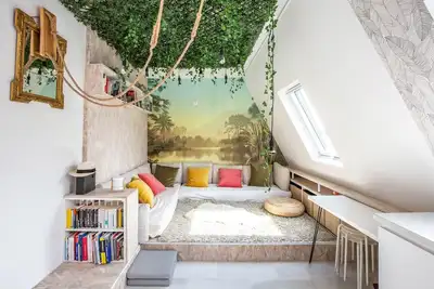 Image de Mezzanine Magic with Rooftop Views