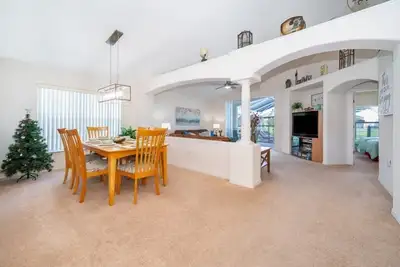 Image de Sunset Villa, Minutes from Disney. Exclusive 4 Bed, 2. 5 Bath Pool Home. The Ultimate Vacation!