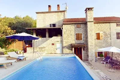 Image de Maison de vacances Buje pour 1 - 8 personnes avec 3 chambres à coucher - Maison de vacances