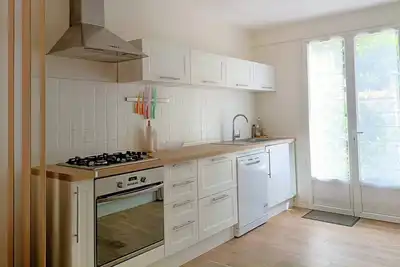 Image de Maison familiale à 200 mètres de la Plage 10inav5