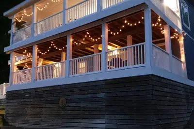 Image de What a view of our beautiful Lake Jordan. This cabin is sure to charm you.