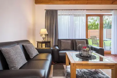 Image de \"Gästehaus Heilig Appartement 1\" à seulement quelques mètres du lac de Constance.