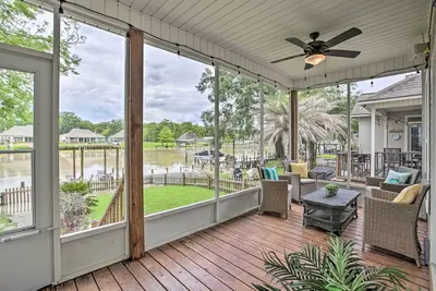 Image de Bayou Pierre Home: On the Diversion Canal!