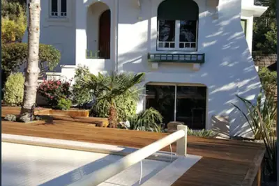 Image de Belle Villa Art & Deco - Piscine privée et chauffée à 200 mètres de la plage