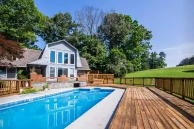 Image de Cozy Getaway in Knoxville