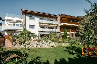 Topmoderne Apartments in Traumhafter Lage Mitten in Ried
