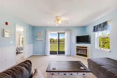 Image de Bethany Bay Third-Floor Dog-Friendly Condo w/Free WiFi, Balcony, & Shared Pool