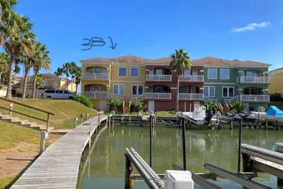 Image de Town home in the Marina 38 Ht