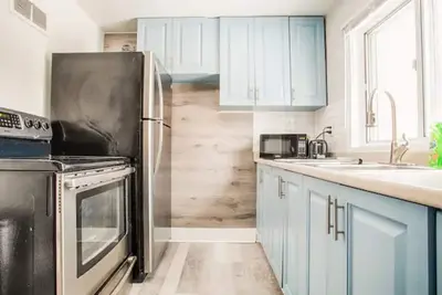 Image de Private Suite - The Best in Weston Village