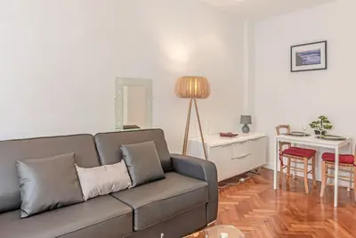 Image de L'Escurial - appt 303 by Interhome