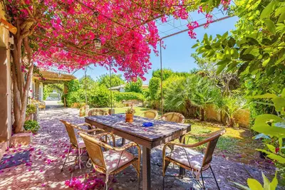 Image de Chalet Cana Can avec vue sur les montagnes, piscine, Wi-Fi et terrasse
