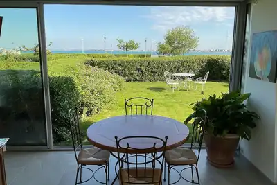 Image de Appartement luxueux, vue mer à 180 degrés, sans vis à vis, calme, 2 terrasses