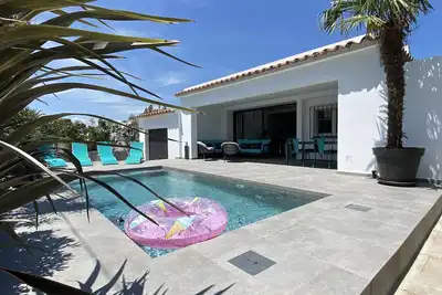 Image de Villa 6 pers. piscine privée proche plages